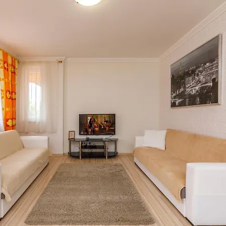 Andi Apartman Heviz Exterior photo